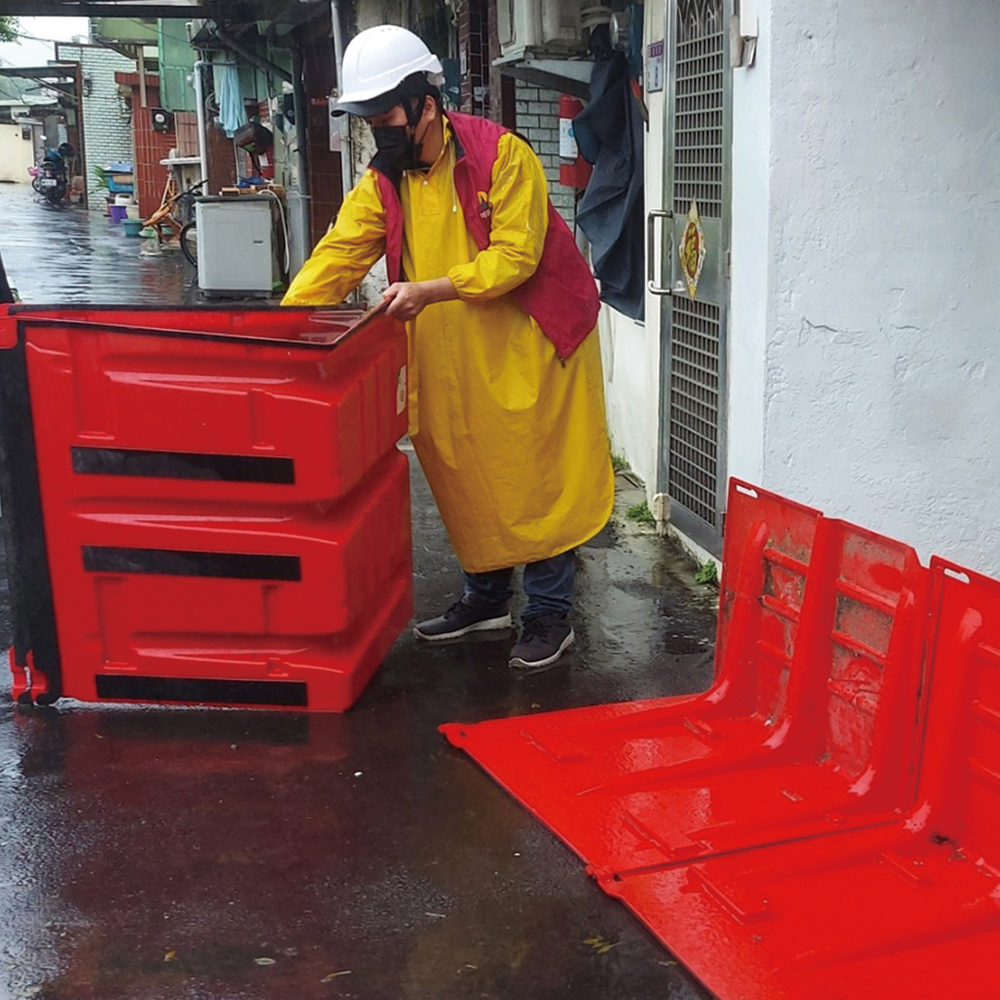 僑興新村 導流擋水板二次預佈