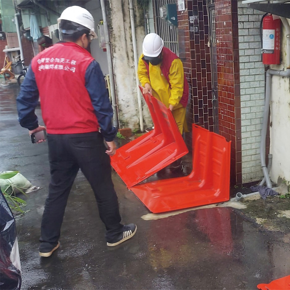 僑興新村 導流擋水板二次預佈